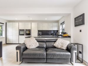 Photo 20- click for photo gallery